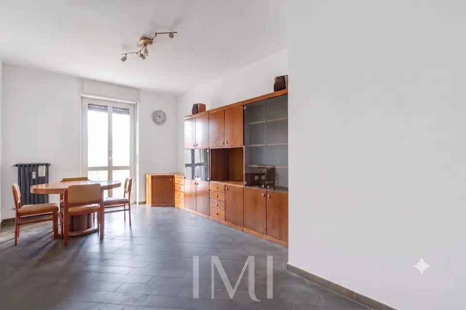 Living: Piazza S. Belfanti 6