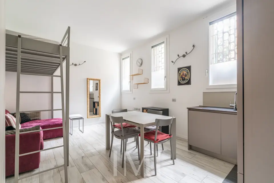 Appartamento in vendita a Milano: Via dei Gracchi 26