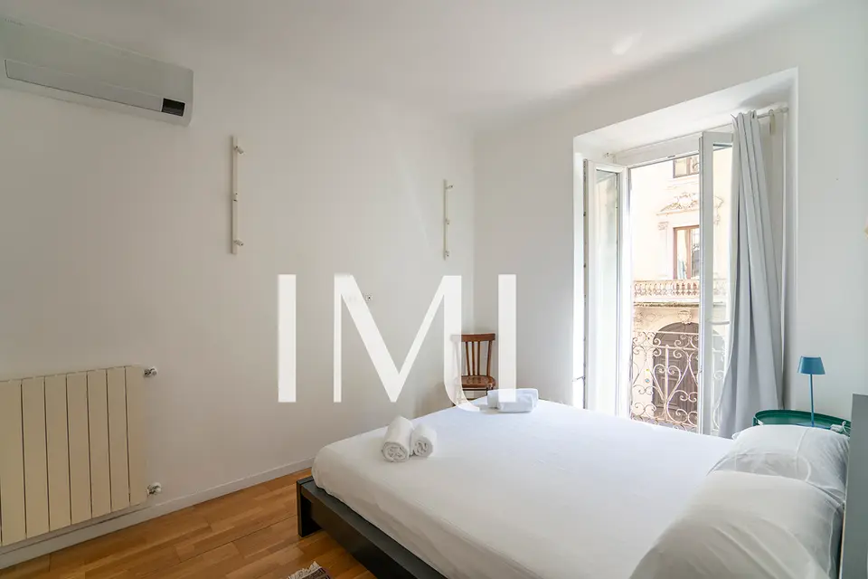Camera: Bilocale via Lazzaretto 15, Repubblica, Milano