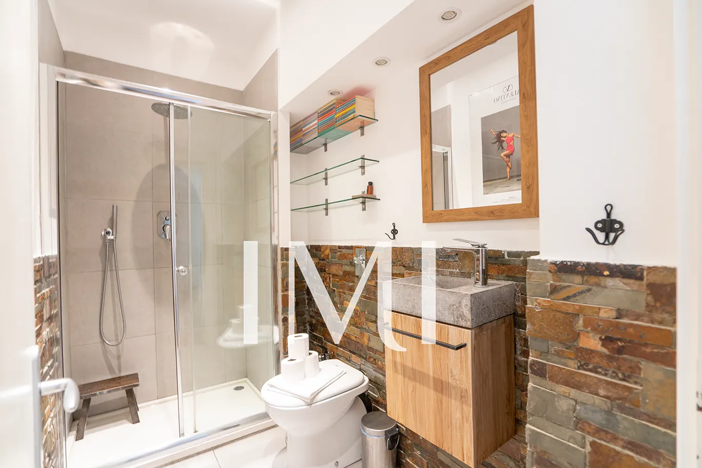 Bagno: Bilocale via Lazzaretto 15, Repubblica, Milano