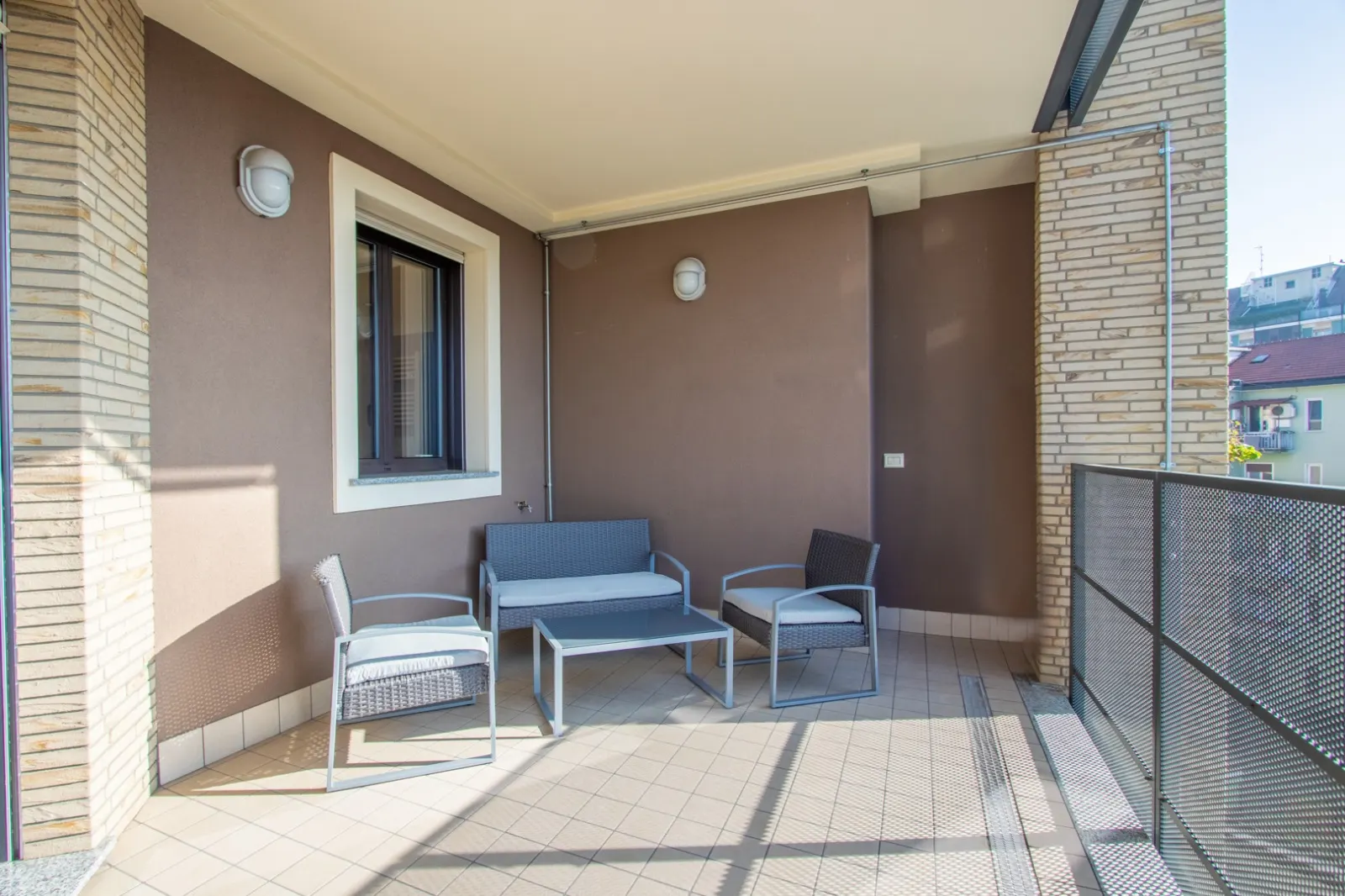 Terrazzo: Piazzale Geremia Bonomelli 8