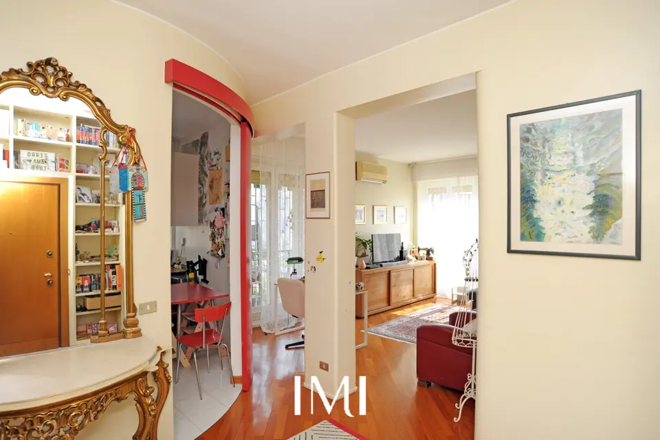 Ingresso: Via Gavirate, 16