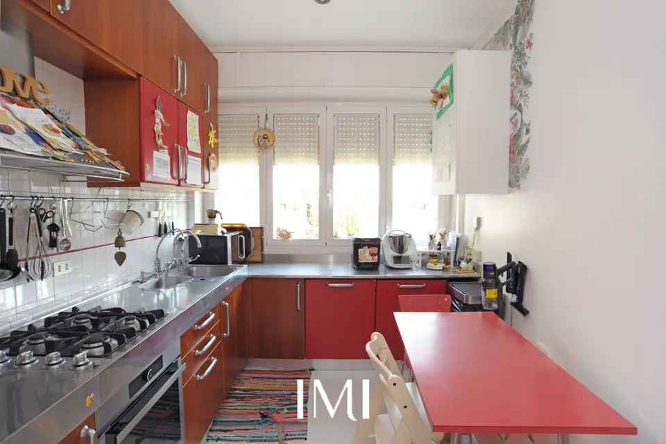 Cucina: Via Gavirate, 16