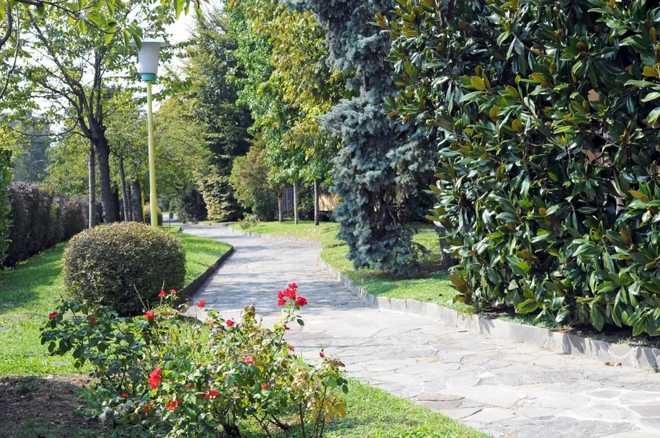 Giardino: Via Gavirate, 16