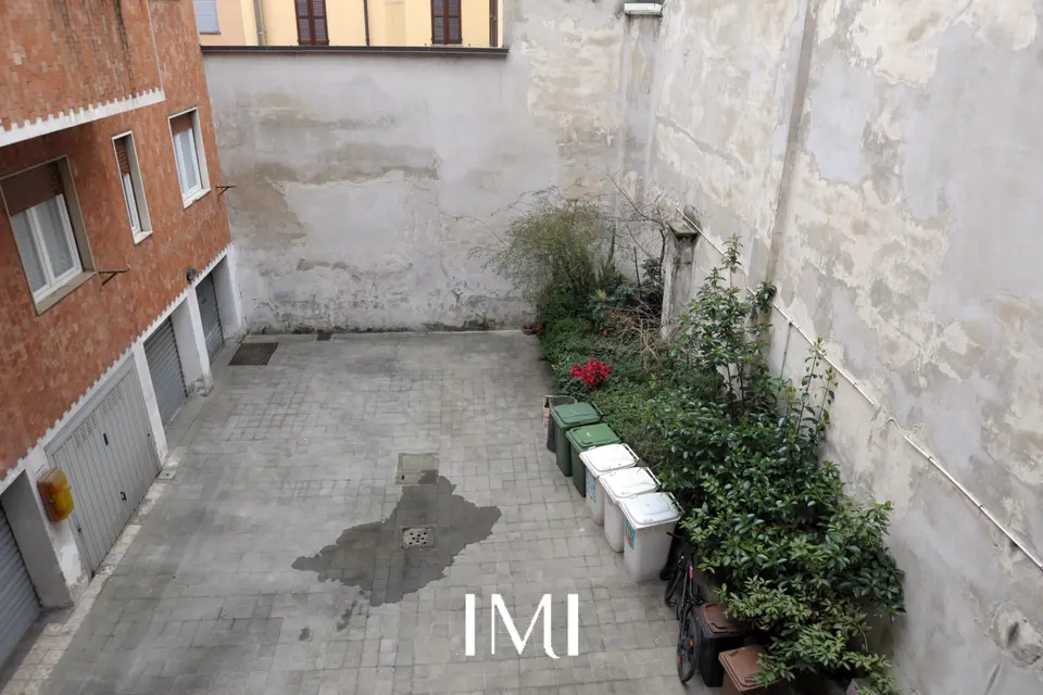 Parti comuni: Via Signorelli, 5 