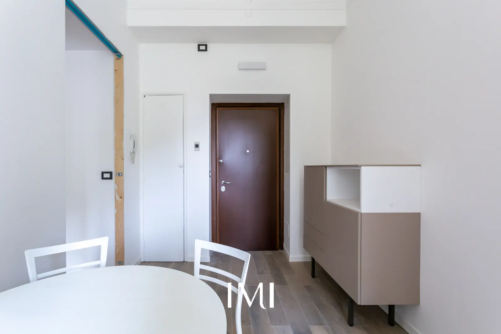 Ingresso: Corso Sempione, 42