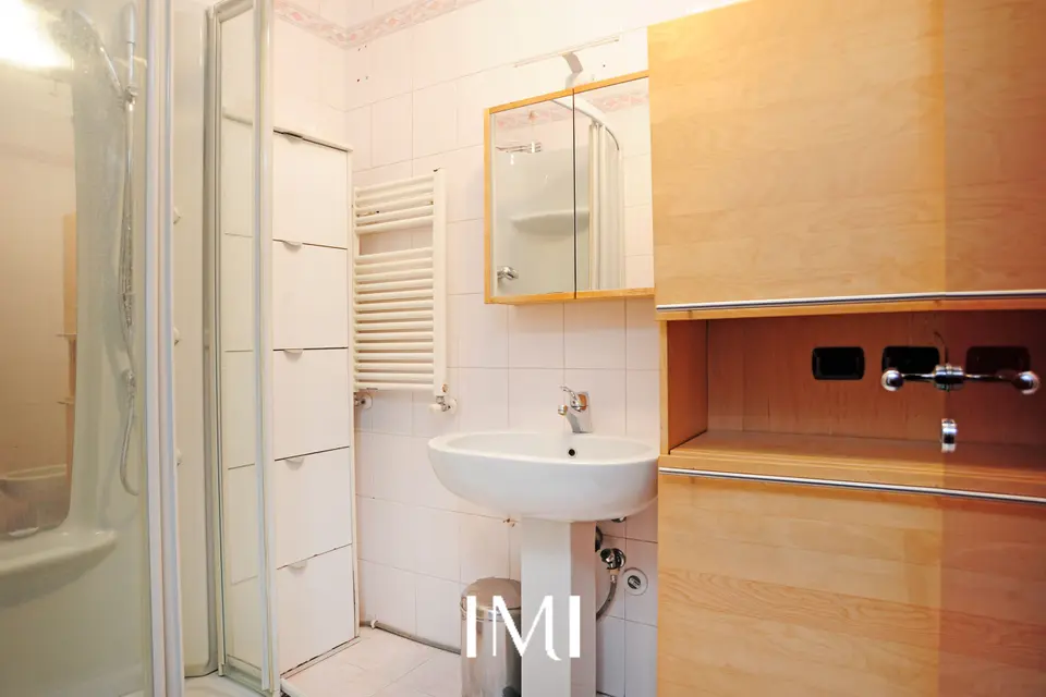 Bagno: Via Tartaglia, 1