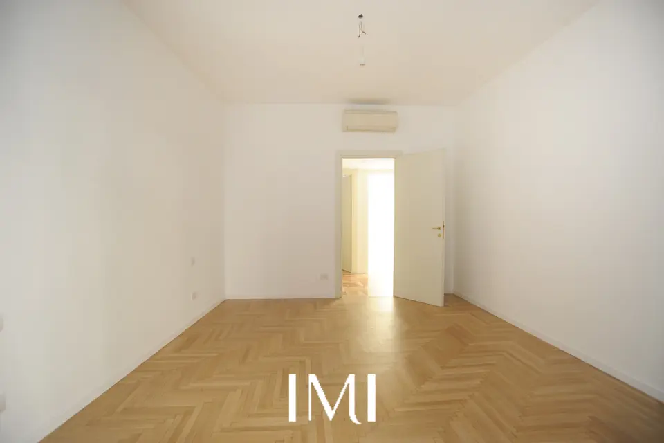 Camera: Via Mussi, 4 