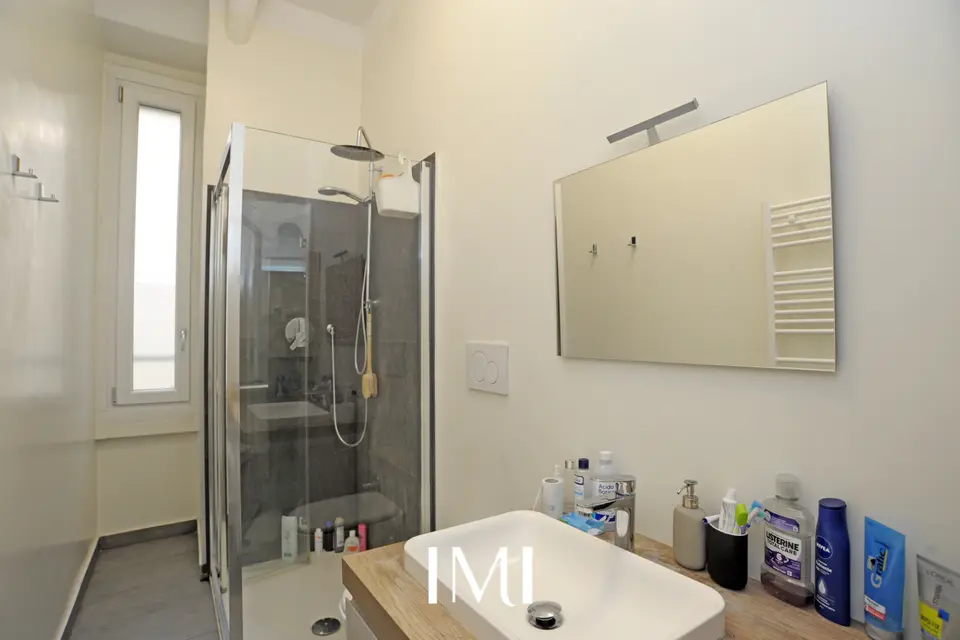 Bagno: Via Procaccini 47 