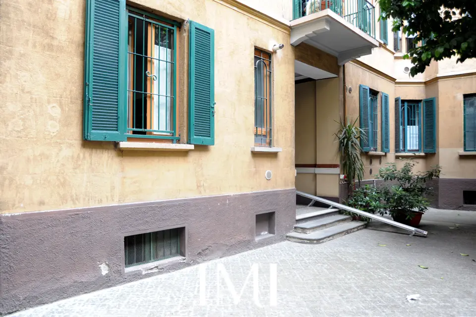 Parti comuni: Via Lomazzo 27