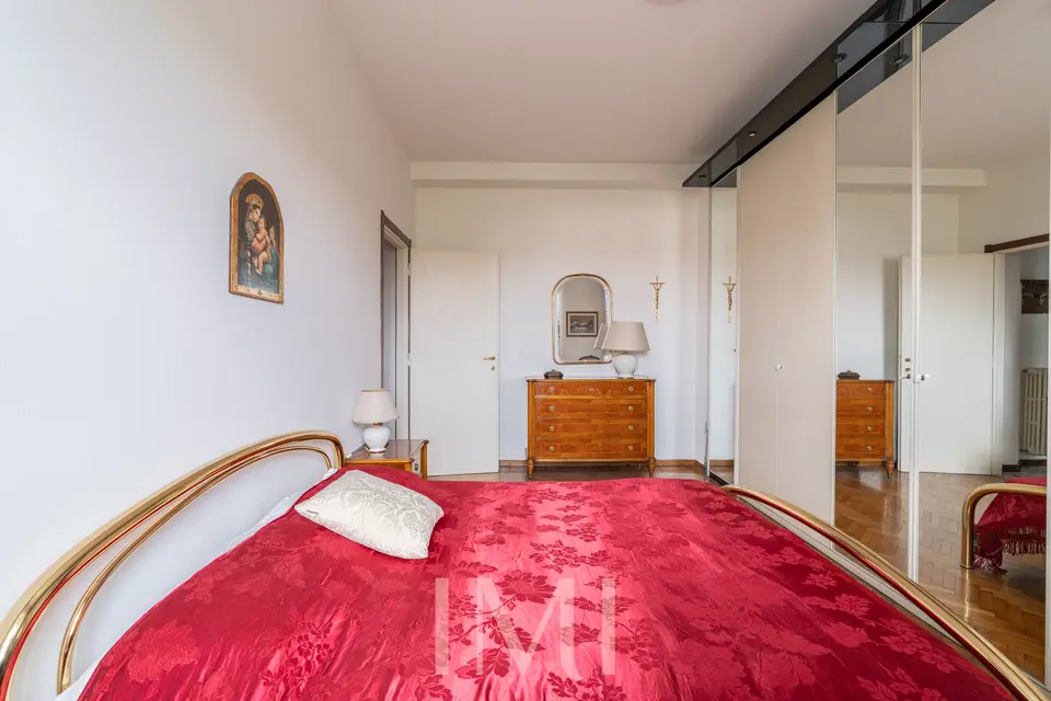 Camera: Via Lodovico il Moro, 61
