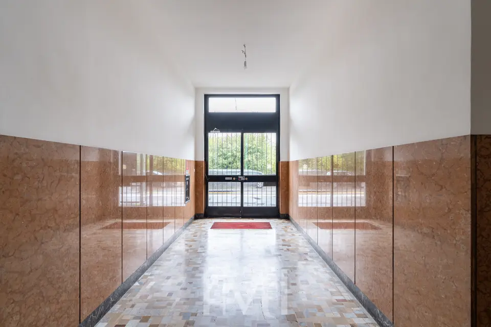 Parti comuni: Via Lodovico il Moro, 61