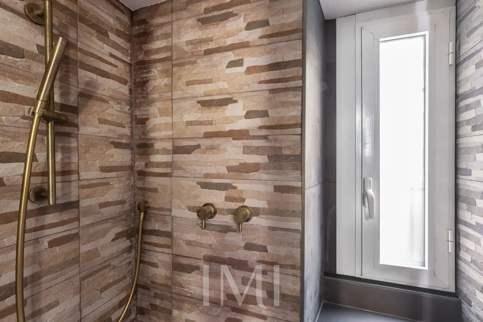 Bagno: Via Ippodromo, 2