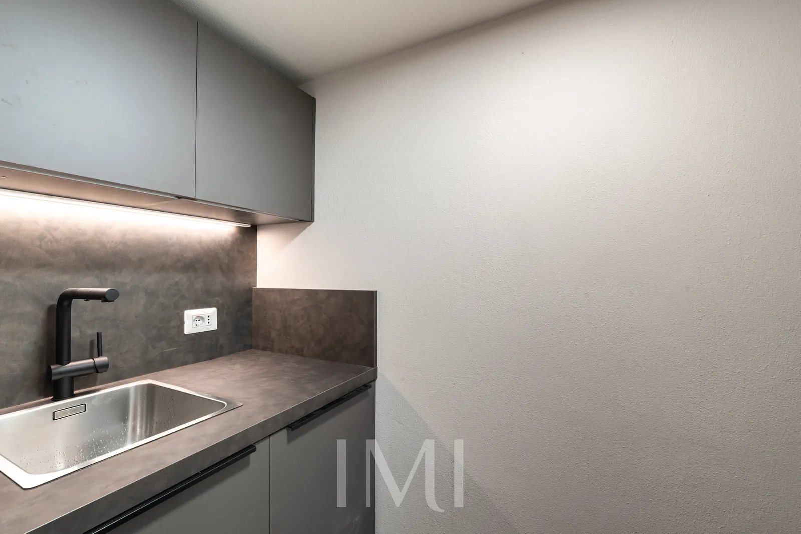 Cucina: Via Ippodromo, 2