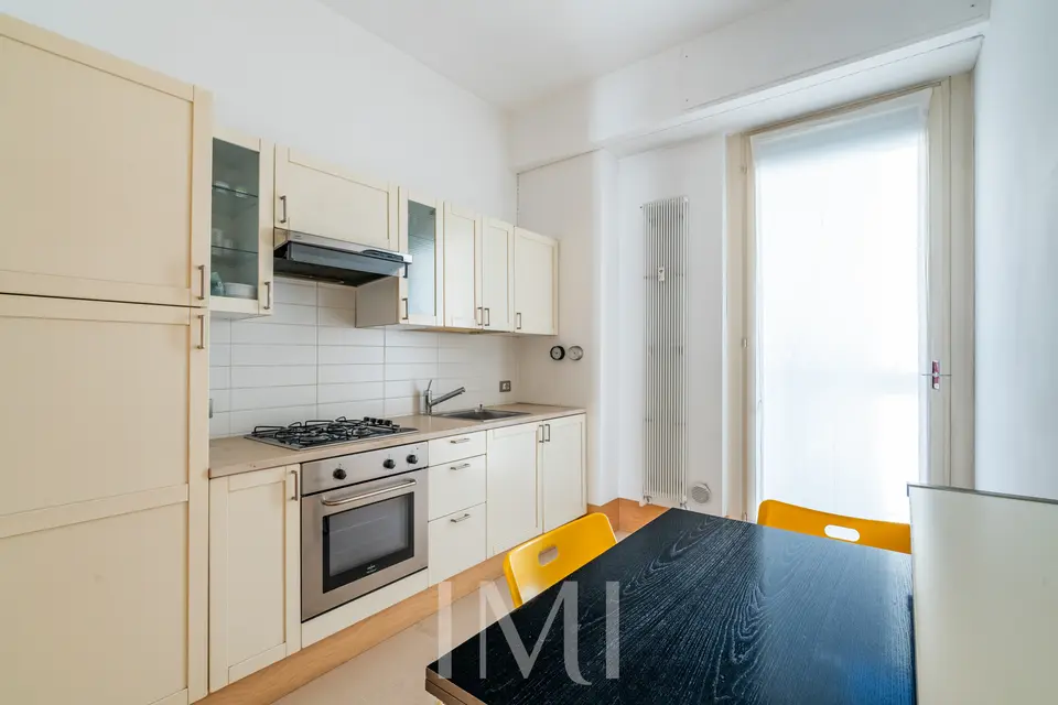 Cucina: MM Porta Genova /Corso Cristoforo Colombo