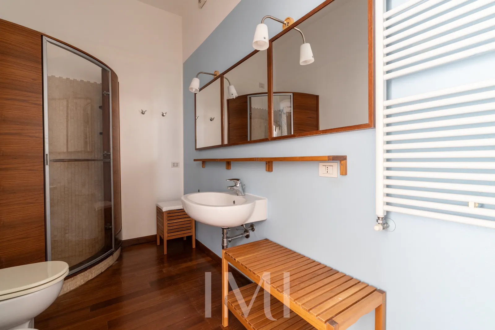 Bagno: Via Casale 5