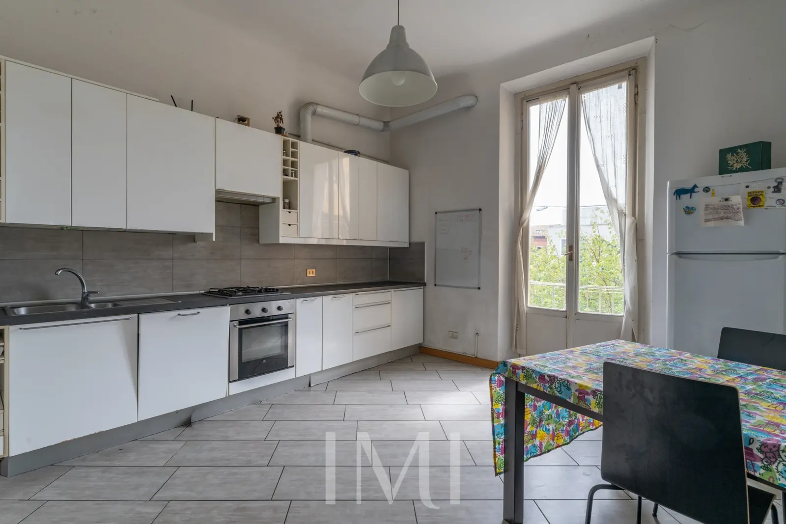 Porzione Di Casa: Via G. Bertacchi 2